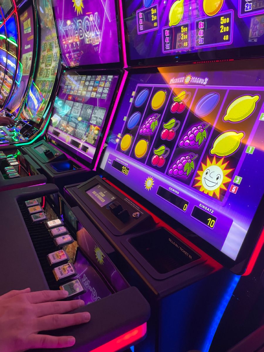 پاکستان کے نئے lucky 100 gameکیسینو کھلاڑیوں کے لیے خوش آمدید بونس